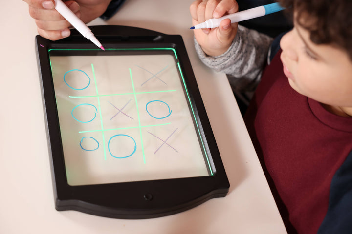 Glow Art Light-Up Drawing Board