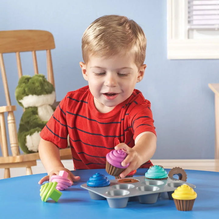 Shape Sorting Cupcakes - Smart Snacks®